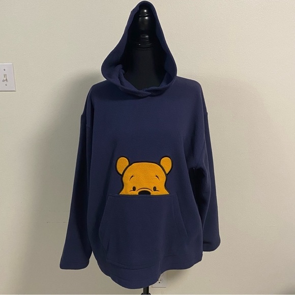 Disney Pooh Fleece Hoodie Pullover Sweater Size Medium - Picture 1 of 13